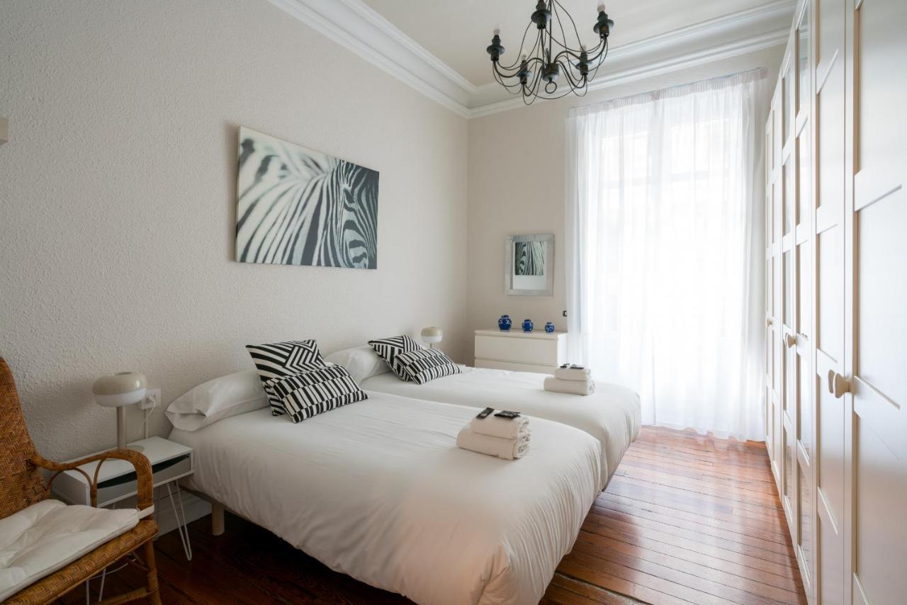 Amama Apartment By People Rentals Bilbao Eksteriør bilde